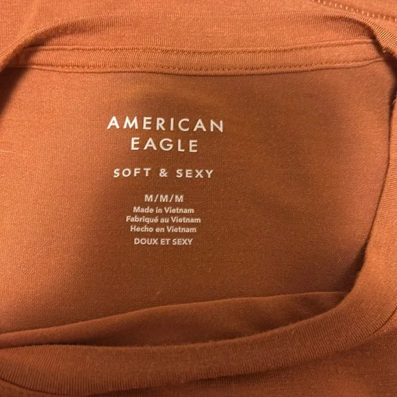american eagle soft and sexy crew neck t shirt - Picture 2 of 3